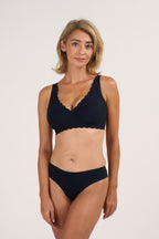 Scalloped Deep V Smooth  PureLift™ Bra