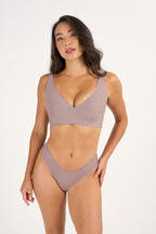 Scalloped Deep V Smooth  PureLift™ Bra
